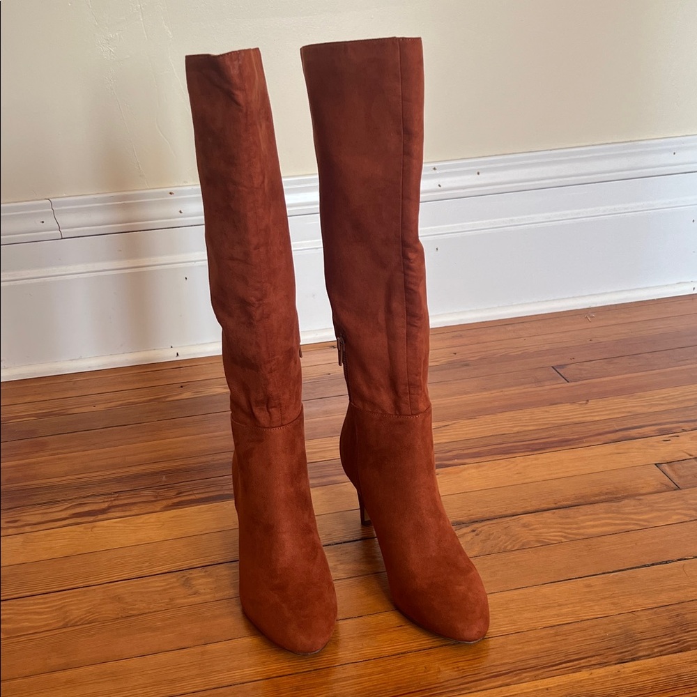 LOFT Chic Tipped Wanderweave Faux Suede Tall Heeled Boot Cognac Size 9 - Picture 5 of 12